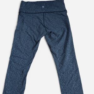 Lululemon Black and Grey Leggings #leggings #lululemon